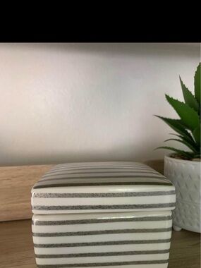 J. Crew White and Silver Striped Ceramic Jewelry Box